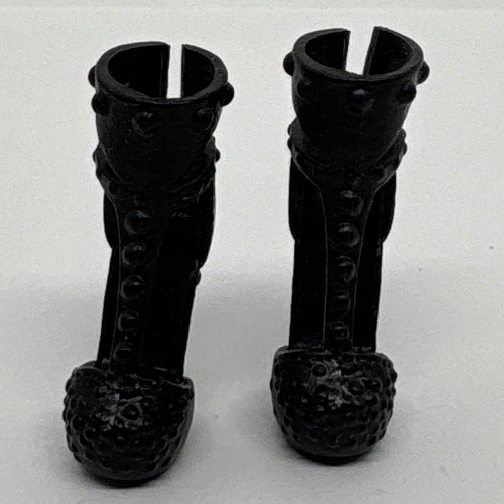 Vintage Barbie Doll Shoes Black Studded Platform Heels Accessories - Picture 9 of 9